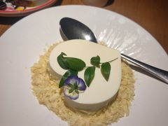 -新白鹿餐厅(银泰西湖文化广场店)