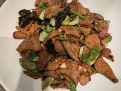 -闫府私房菜·老字号(恒隆店)