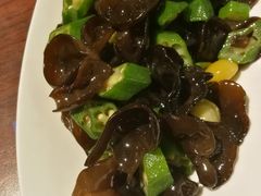 秋葵抄木耳-YOYO悠游美食地图(西市城购物中心店)