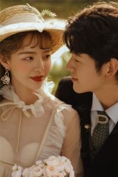 -易摄影婚纱摄影工作室
