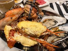 -万达文华酒店·48F云端窗景美食汇自助餐厅