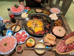 -周小明火锅(黑金冠社区店)