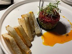 牛肉塔塔配牛油果黑橄榄酱-Solo(衡山路店)