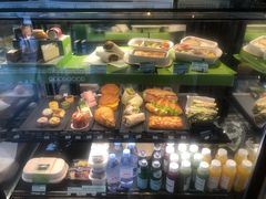 -星巴克臻选(莘庄仲盛店)