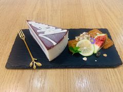 -Rabbit Cafe私房西餐甜点咖啡(栖霞路店)