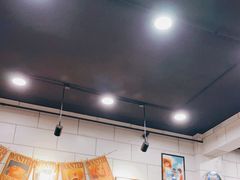大堂-愉肴麻辣香锅(中北镇店)