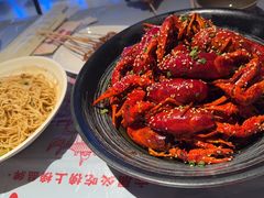 -肥肥虾庄·金牌油焖大虾(杨园滨江时代walk店)