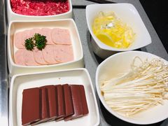 -海底捞火锅(海宁路店)