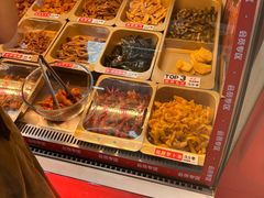 -绝味鸭脖(万家丽国际MALL店)