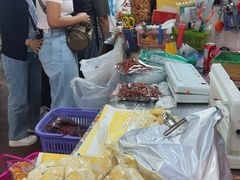 -瓦洛洛传统市场