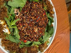 大理树花扒猪脚-老滇山寨•云南特色菜•地方菜•民族风情歌舞表演(金碧店)