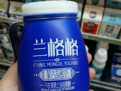-全家便利店(愚园店)