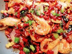 -有红鸡毛店·川菜(建设路店)