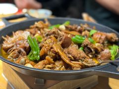 青花椒炒柴鸡-阳光家常菜(泉乐坊店)
