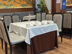 -湘阅•威海海鲜•湖南味道(华宝店)
