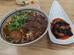 -小马牛肉面·牛骨熬制(南京博物院店)