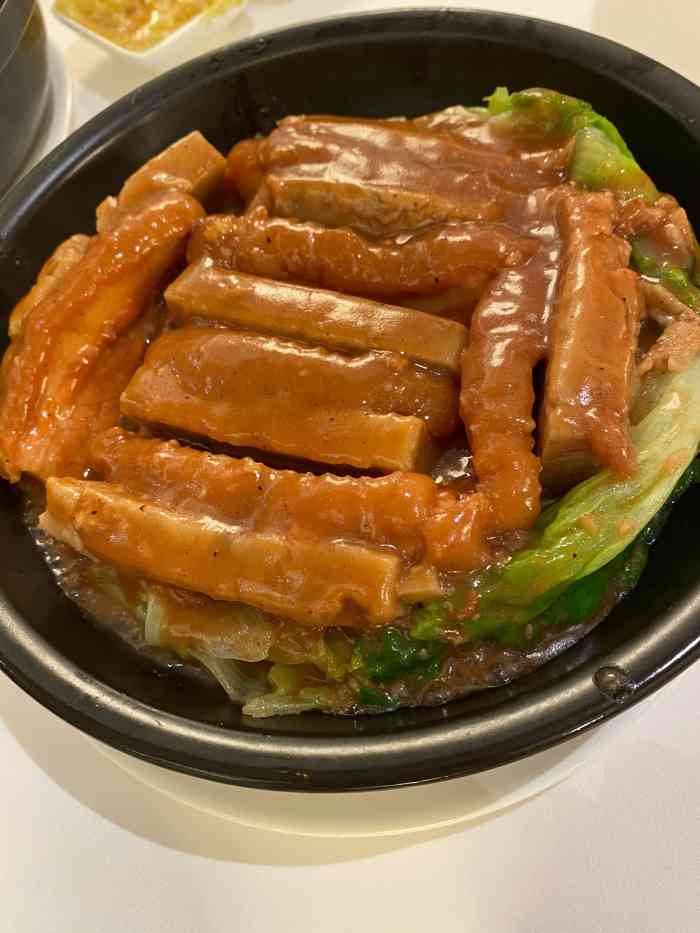 广州酒家(荔胜店)-"荔胜广场新开的老字号广州酒家周末中午来打.