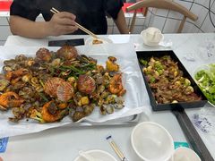 -老地方啤酒屋·海鲜青岛菜大排档(台东步行街店)