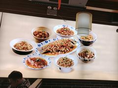 -八碗湘长沙市井菜(坡子街店)