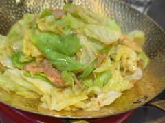 -川流不息·地道川菜·小龙虾(松东路店)