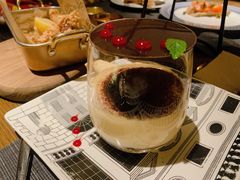 招牌提拉米苏-IL TEATRO 精品意大利餐厅