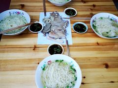 -小朱羊肉面馆(周东路)