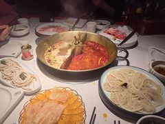 -小龙翻大江文化火锅(宽窄店)