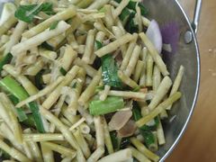 -芦茨金富饭庄·25年老字号·专做稻草鸡