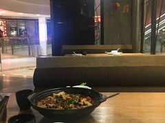 大堂-徽湘园和马路串串火锅