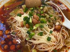 -程胖娃重庆小面(嘉禾金铂店)