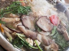 -泸州酸菜豆花火锅川师店