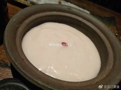 -老牌坊云南鱼豆花火锅(嵩山店)