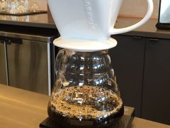 -星巴克臻选(上海虹桥新天地三店)