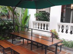 露天位-星巴克臻选(广州沙面店)