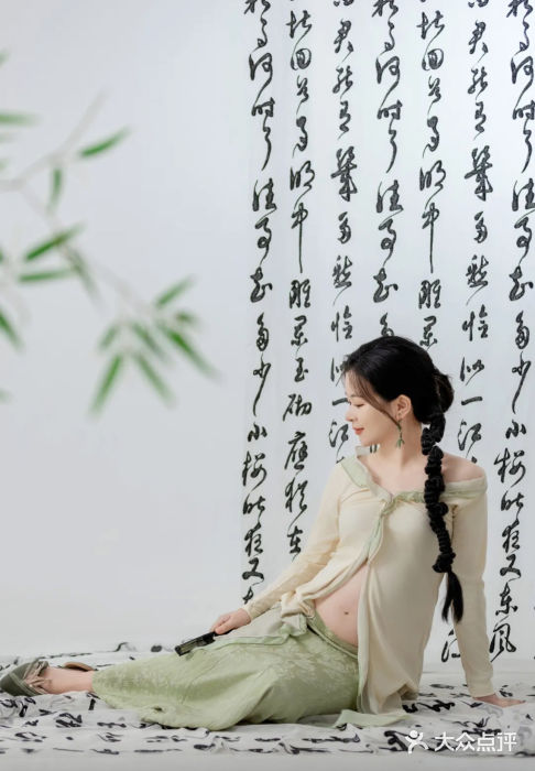 专注孕妇照亲子照·纪田摄影图片