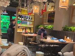 -街角等你.大连海鲜烧烤(西安路店)