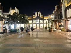 -比斯特上海购物村精品奥特莱斯