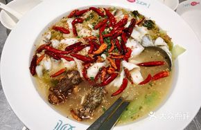Yao Yao Sour Cabbage Fish (Medium)