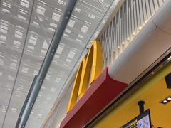 -麦当劳(深圳北站B2检票口楼上)