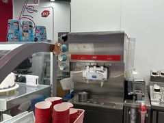 -DQ·蛋糕·冰淇淋(五棵松万达店)