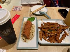 -弄堂小笼包(西青中北永旺购物中心店)