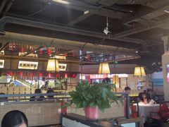 -江城小馆陕南妈妈菜·全球旅行餐厅(钟楼店)