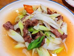 葱爆肉-清真·玛丽亚新疆菜主题餐厅(浙江中路店)