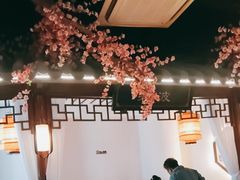 -荷塘秋月·本帮江浙菜(国权路店)