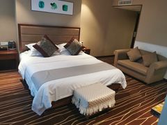 -怡华威斯达酒店(重庆医科大学附属儿童医院店)