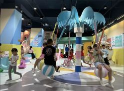 -多奇妙乐园·淘气堡·电玩·抓娃娃(海口吾悦店)