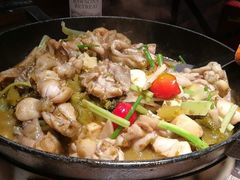 鸡汁菌菇牛蛙锅-武松家(翠微百货大成路店)