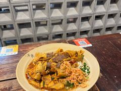 -方铲铲·成都板凳面(滨江银泰店)
