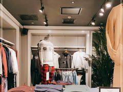 -Abercrombie&Fitch(德基广场店)