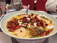-禄鼎记·排队俩小时都要吃的酸菜鱼(石牌桥店)